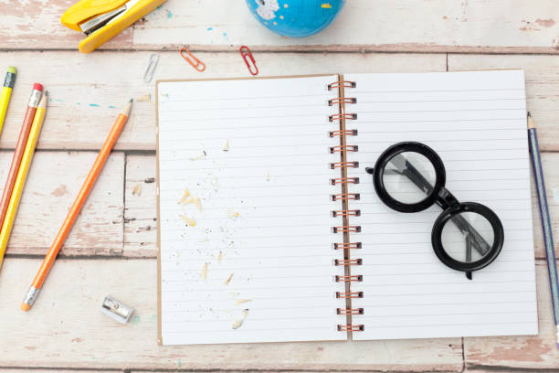 The Messy Journal: Why Perfect Notes Kill Creative Thinking